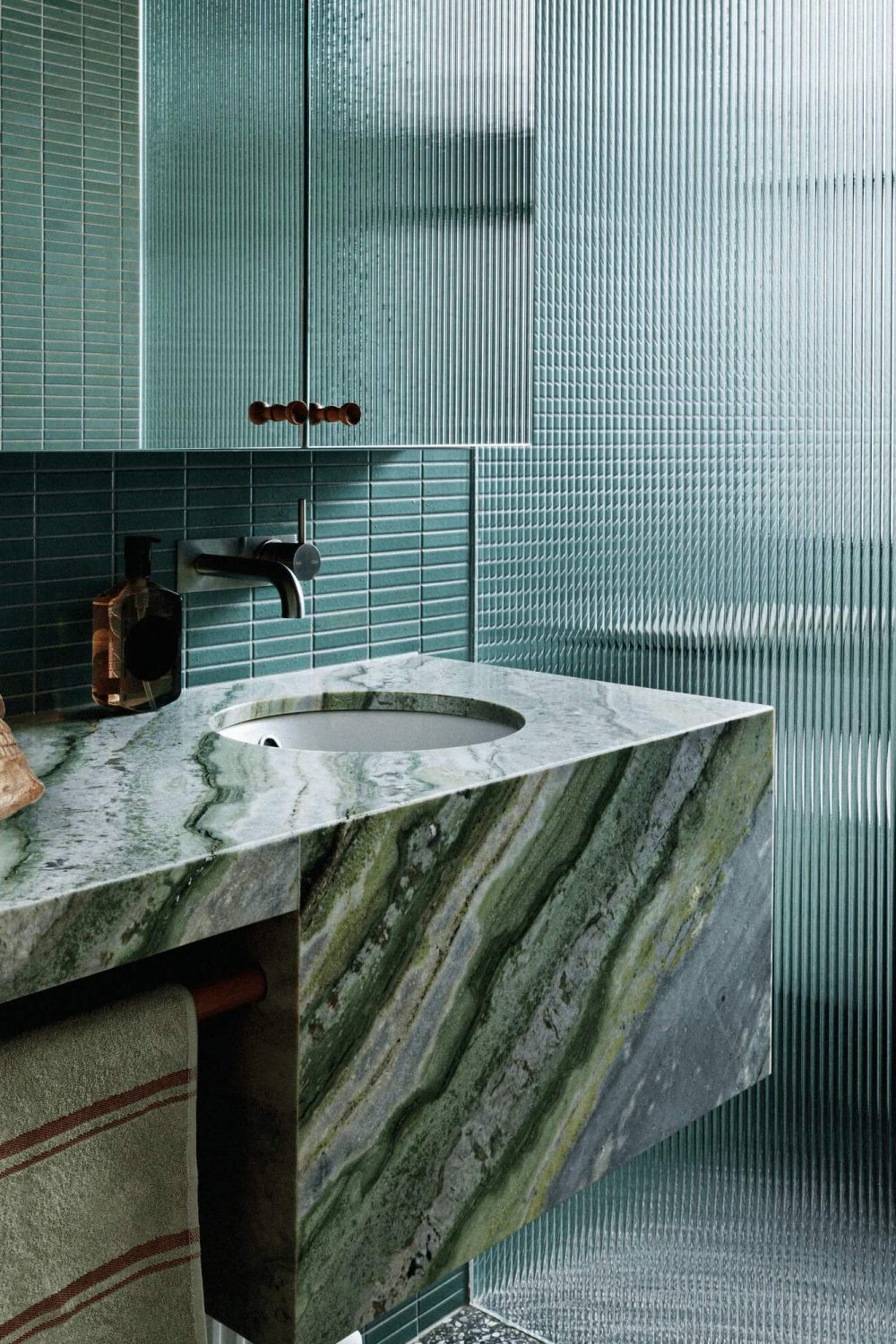 DUSCAE Galería de arte e interiorismo